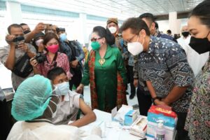 Menteri Kesehatan Budi Sadikin