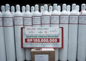 bantuan tabung oksigen