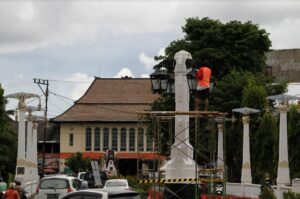 Tugu Pamandengan