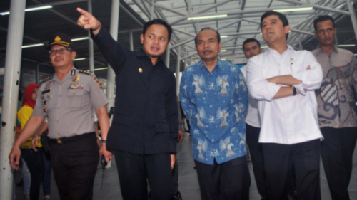 Andrinof Chaniago Andrinof Chaniago