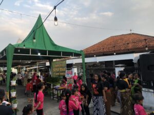 9EDABA54-6168-455E-80EA-4525BCDDF7EA