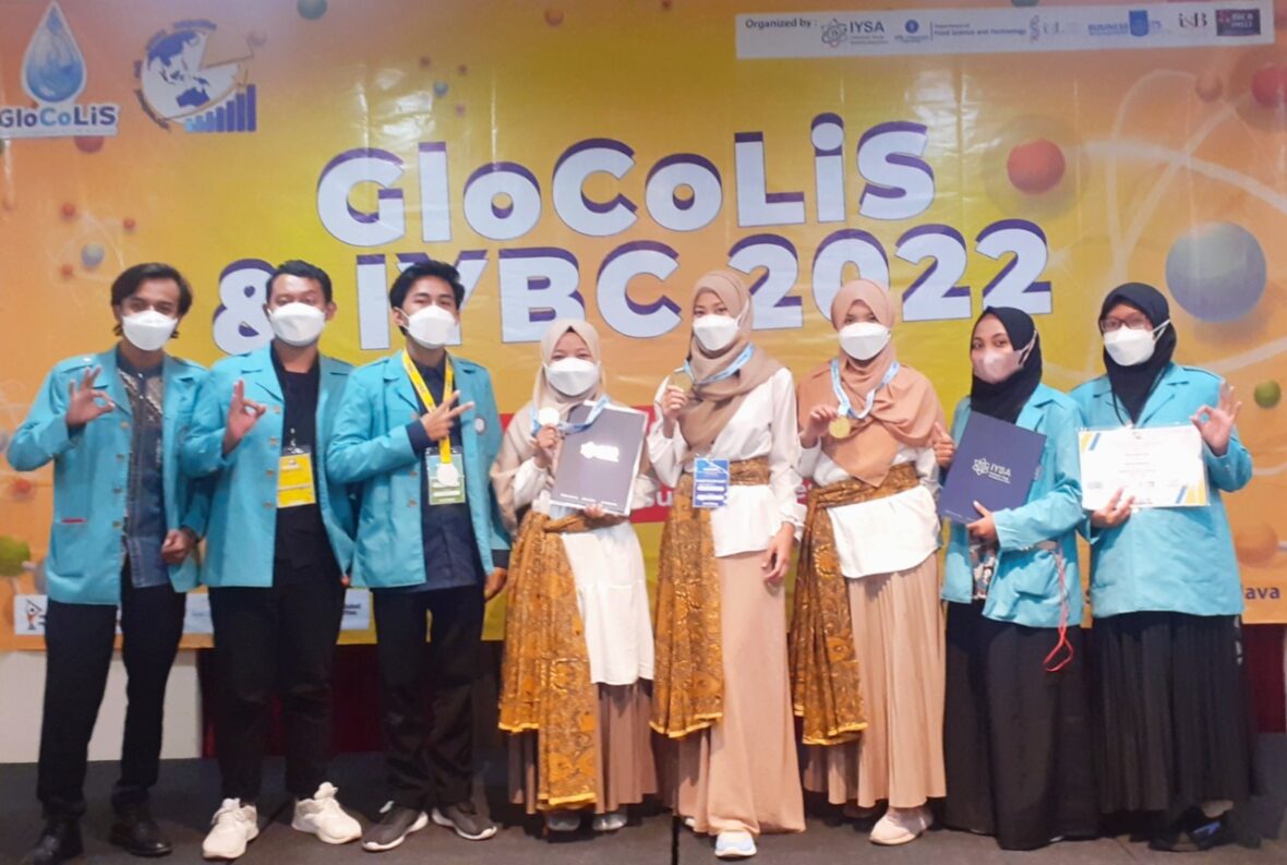 mahasiswa UNS