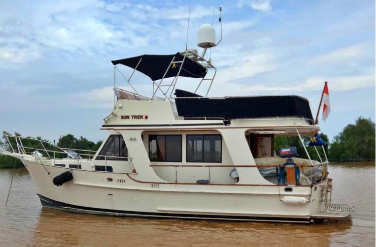 perahu yacht
