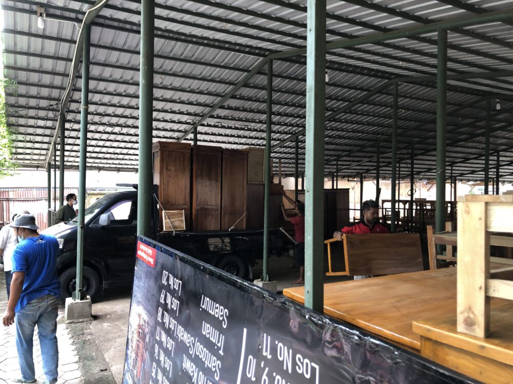 Pasar Darurat