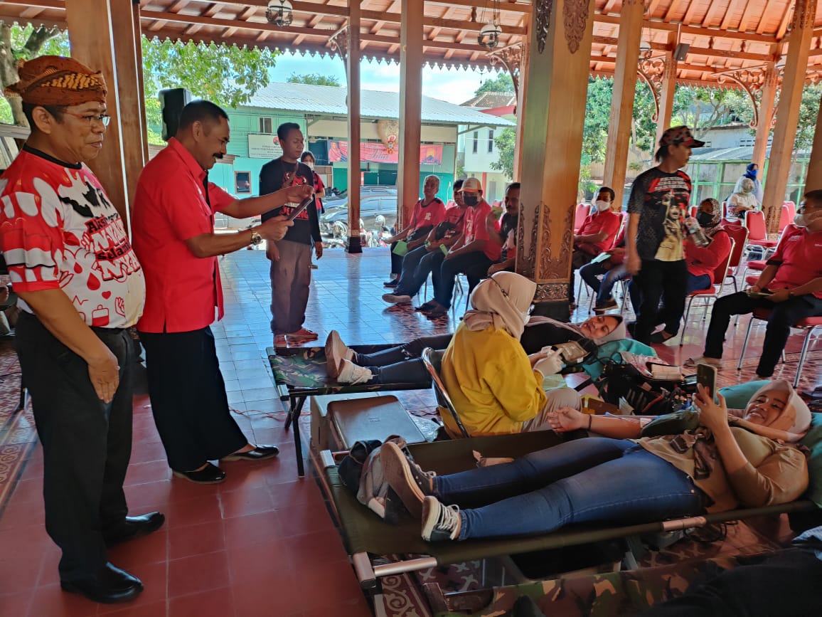 donor darah PDI Perjuangan