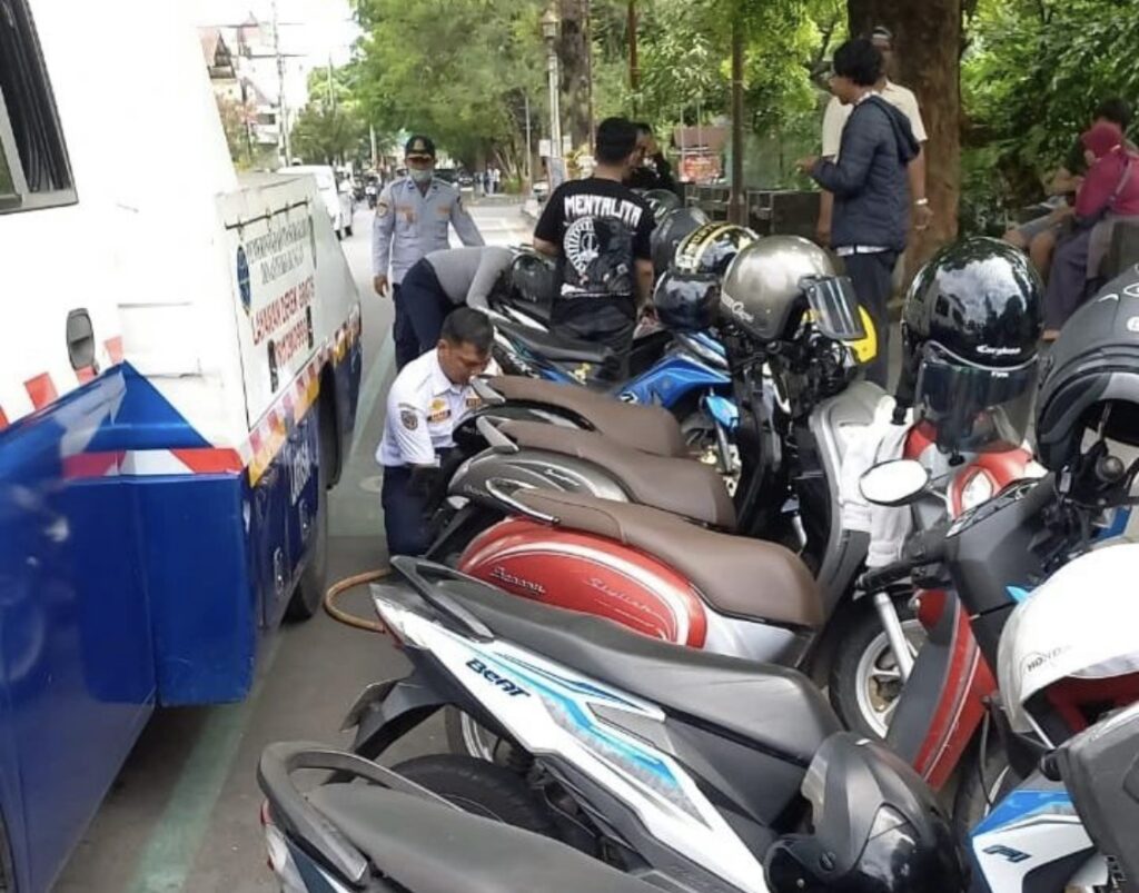 Parkir