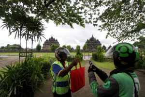 Gojek02