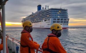 basarnas kapal pesiar