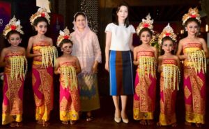 Iriana Jokowi bersama Madam Kim