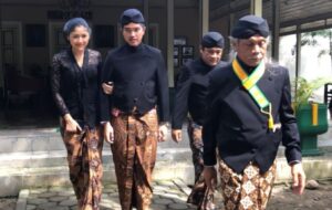 kaesang nyekar