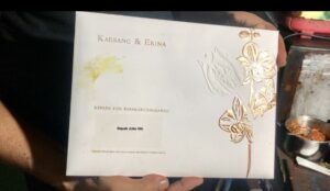 E6E51808-6237-4A27-AA67-E318E1CF0EC6