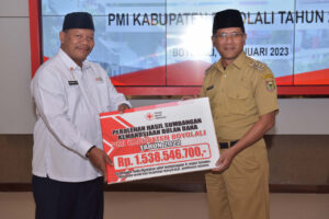 Penyerahan Bulan Dana PMI Boyolali tahun 2022