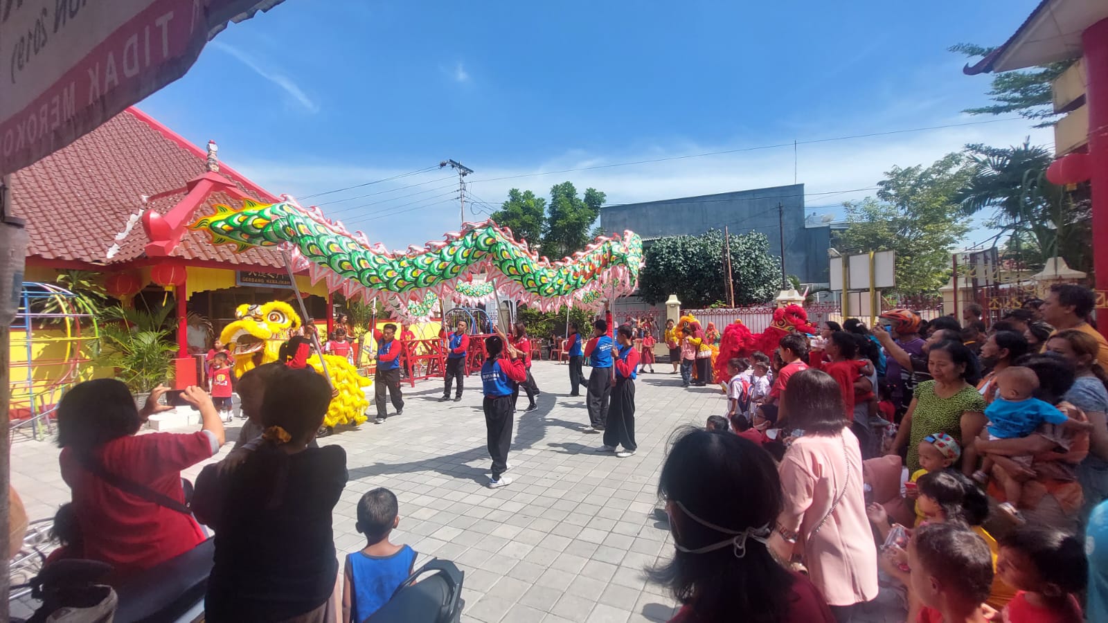 Barongsai Tripusaka