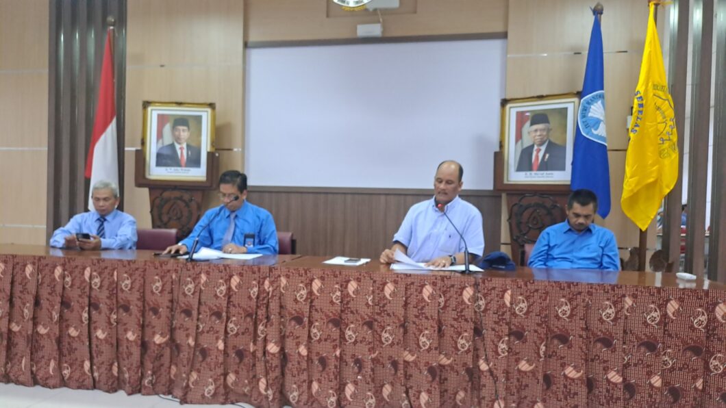 20230207_131355 Rektor UNS