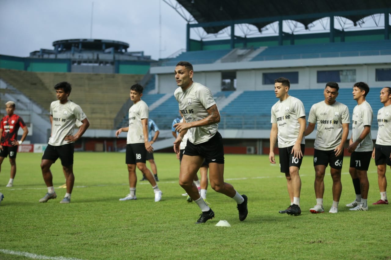 Persiapan Persis