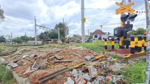 929677ED-D83E-4A04-95CA-5D334A261CC3