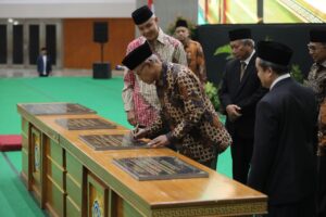 tanda tangan ums tanda tangan ums
