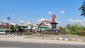 Cuaca Sukoharjo Patung Jamu