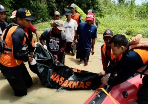 basarnas sungai serang