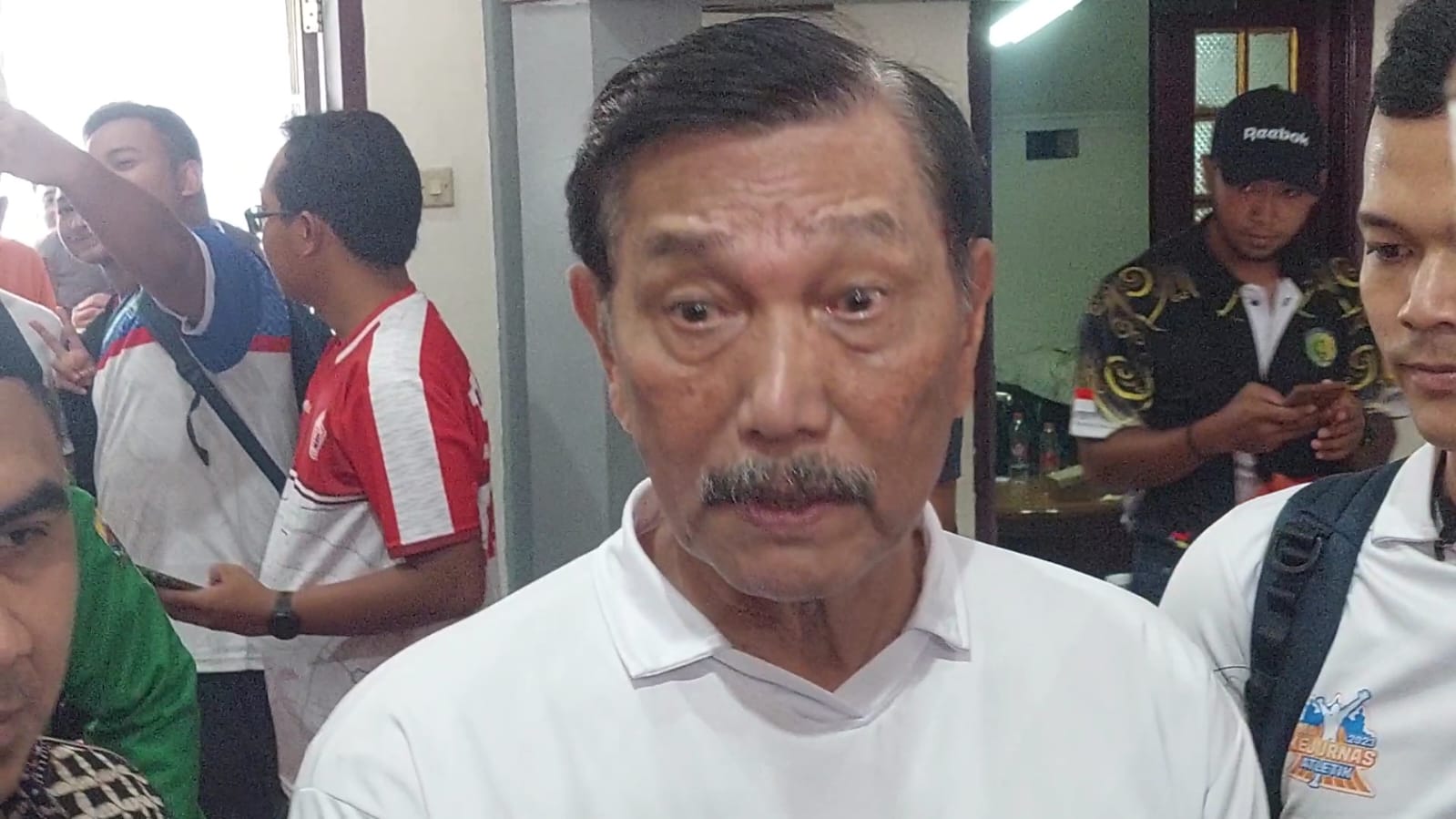Penambahan lintasan stadion Sriwedari