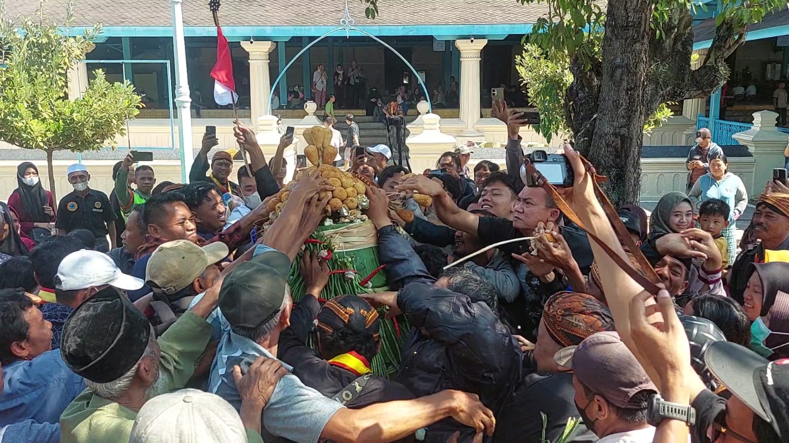 Grebeg Besar Keraton Surakarta