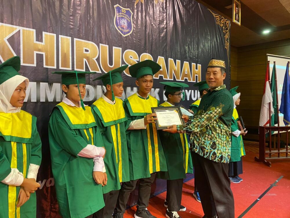wisuda