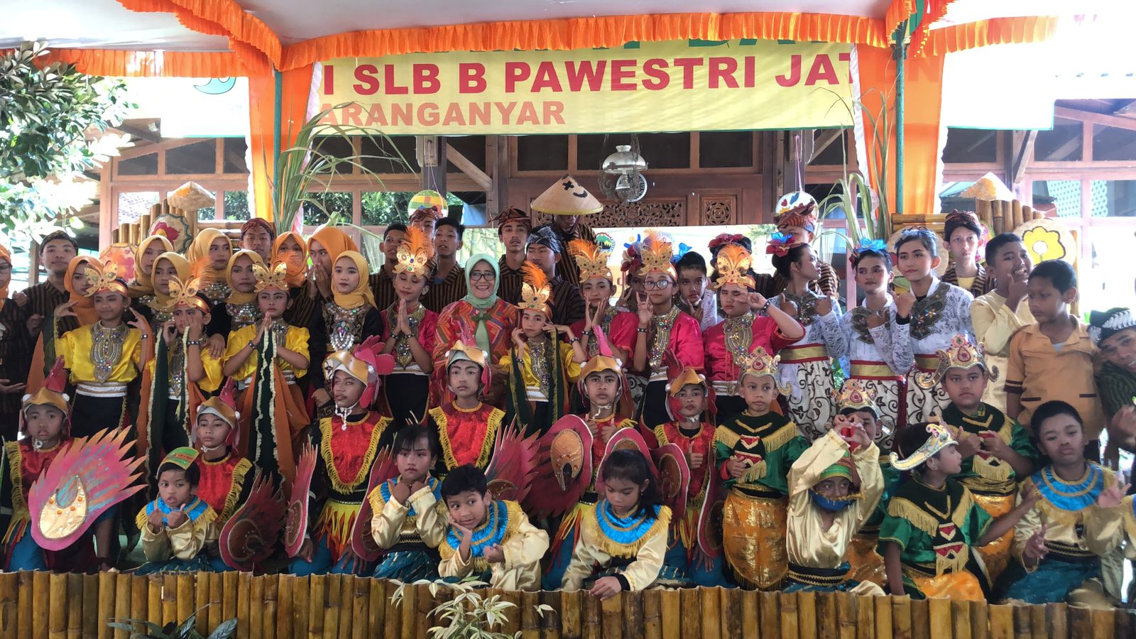 SLB B Pawestri