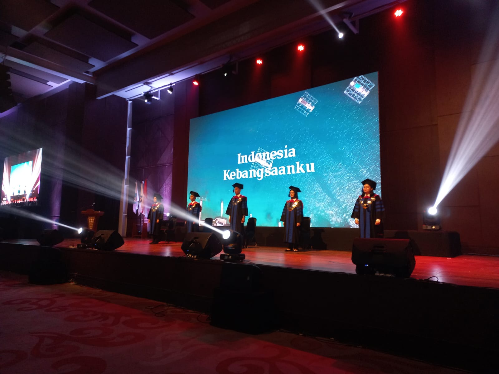 Wisuda STIES