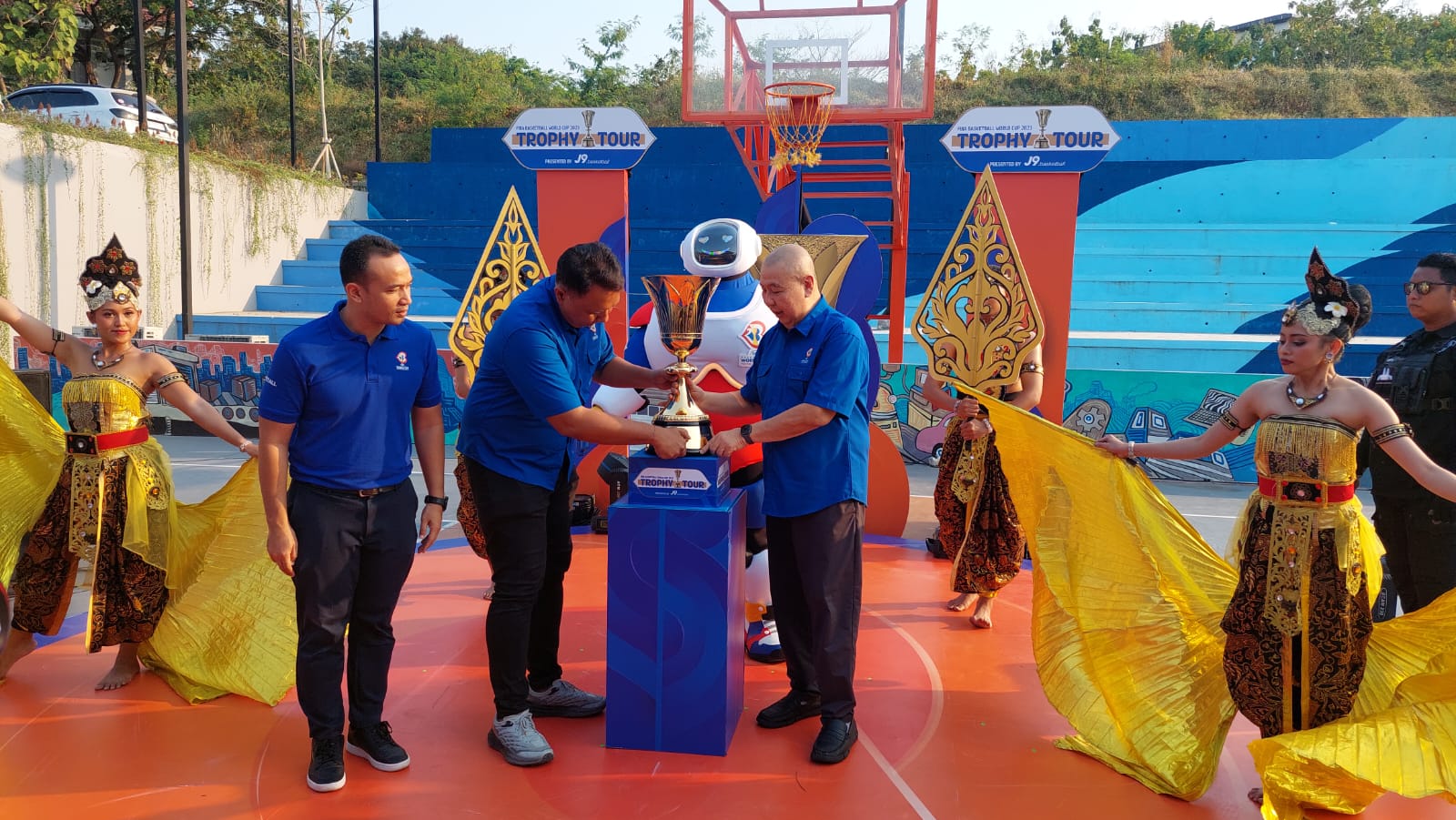 Trofi FIBA World Cup