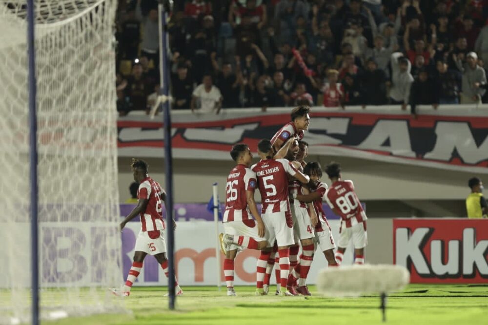 Bali United