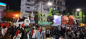 Pawai pembangunan
