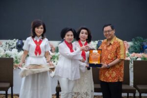 ladies study sumartono plakat