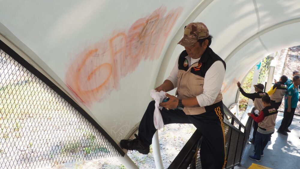 51a63276-8001-4370-bf72-382d89614991 Vandalisme