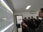 Antusias Pelajar Menimba Ilmu tentang  Pasar Modal