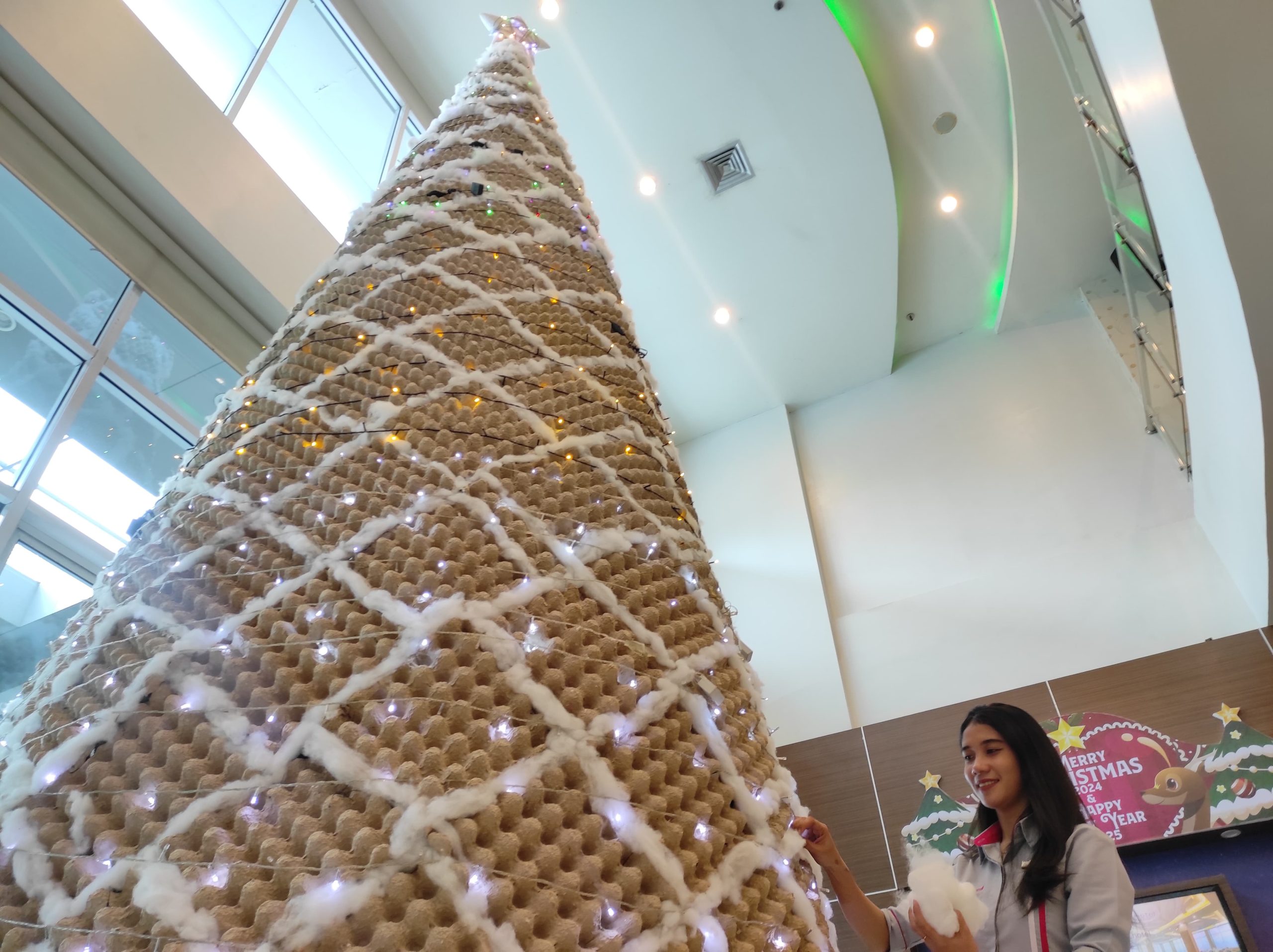 Pohon Natal favehotel