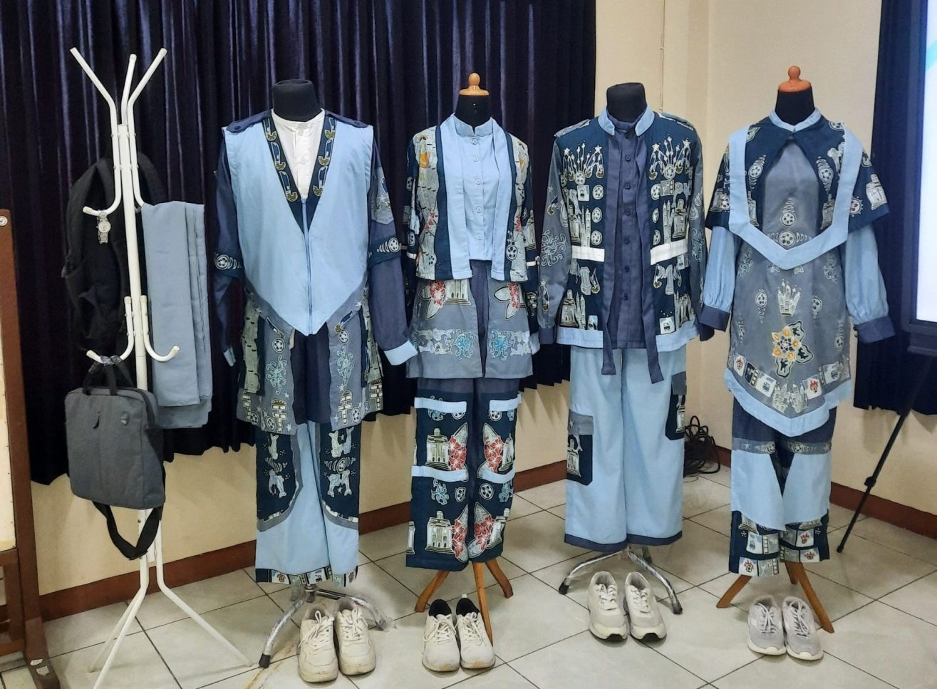 Batik Bekasi ISI Solo