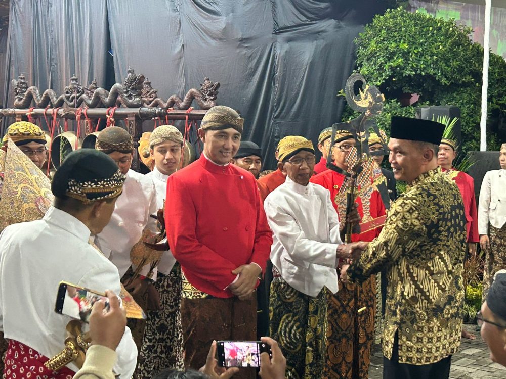 Ketua DPRD Jawa Tengah Sumanto