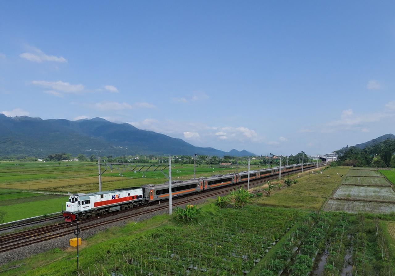 kereta api 3