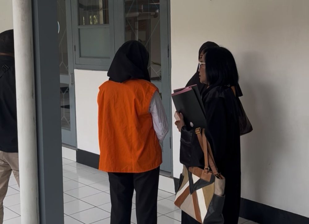 pembuangan bayi
