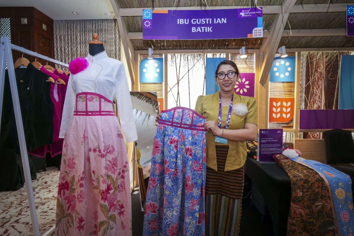 Foto 1 - Gusti Ian 'Kebaya Mbok Dhe'